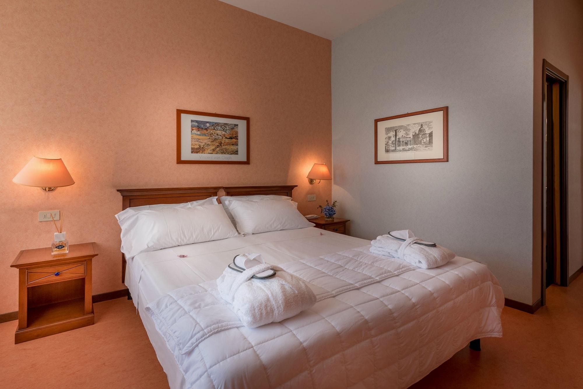 Eur Parco Dei Pini Hotel 3*