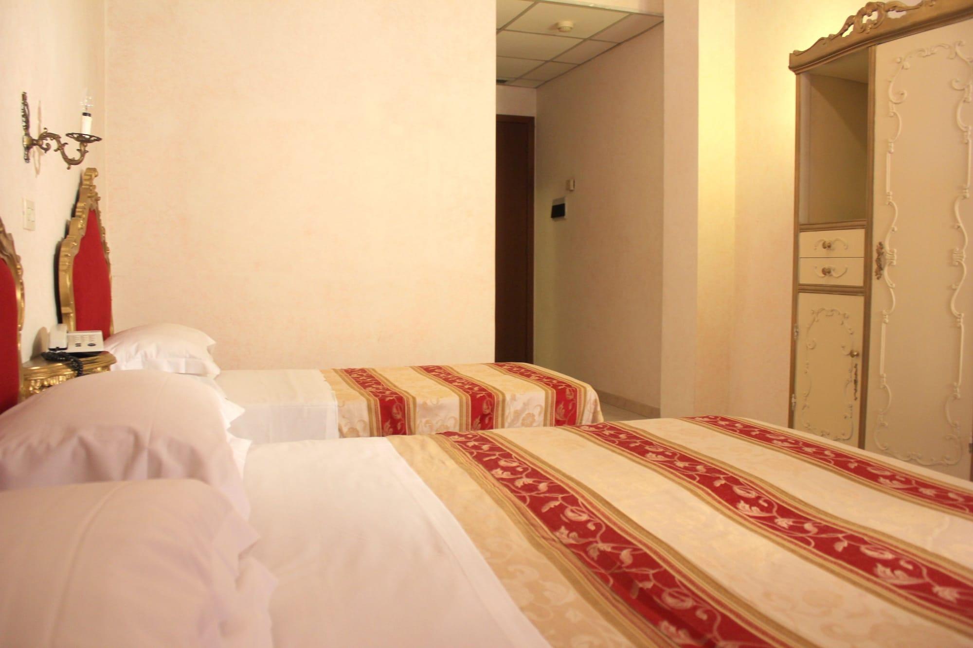 Hotell Romulus 3*