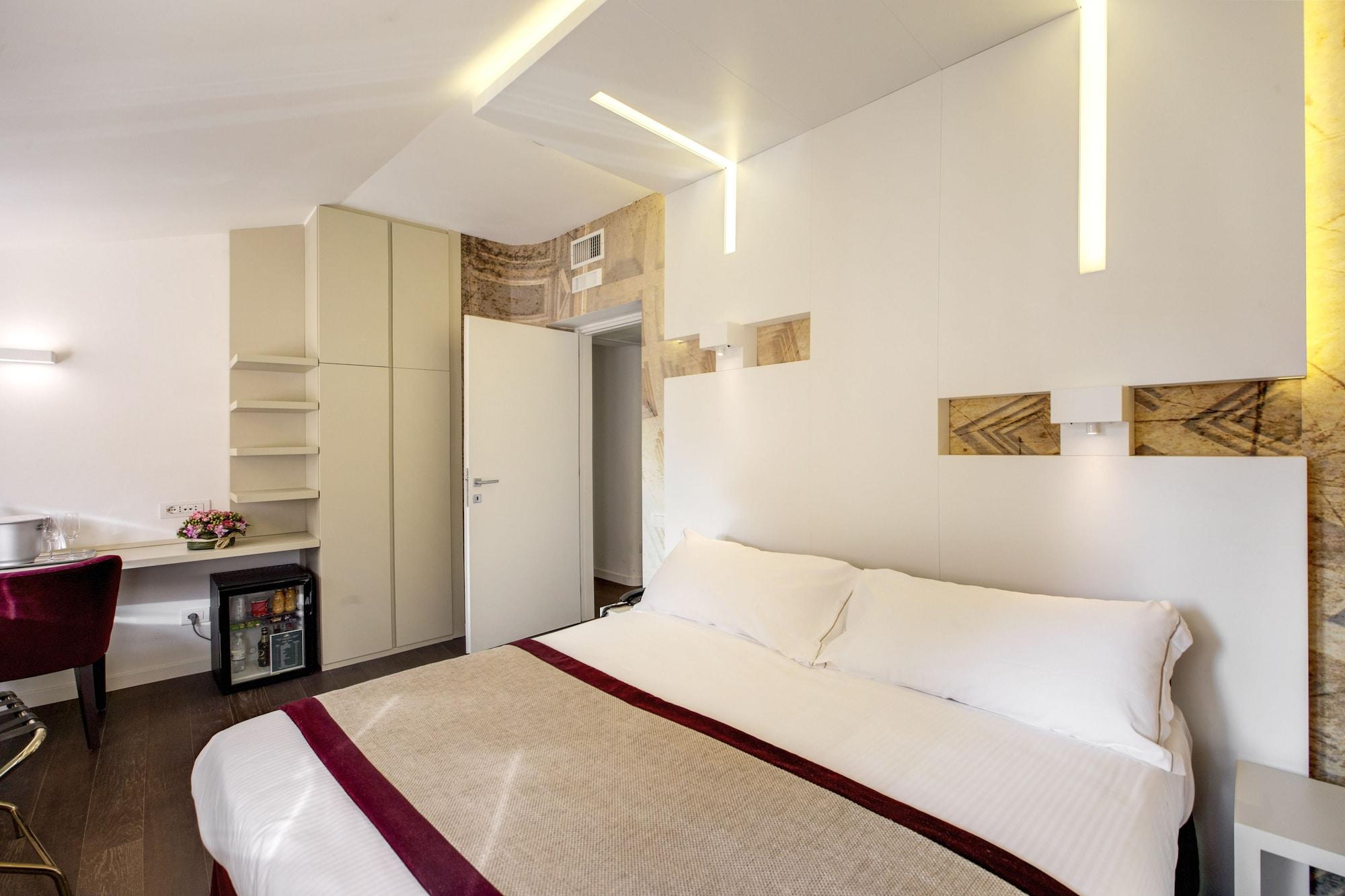 Abruzzi Hotel 3*