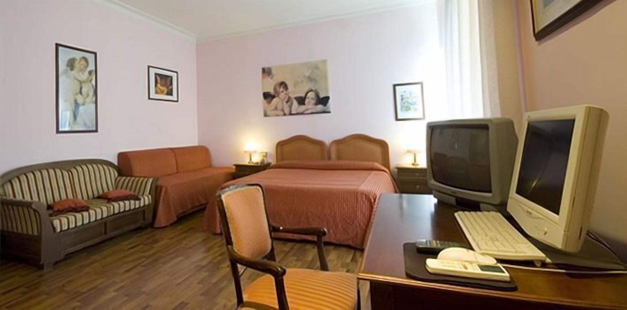 Alojamento de Acomodação e Pequeno-almoço Comfort Astoria Palace Roma