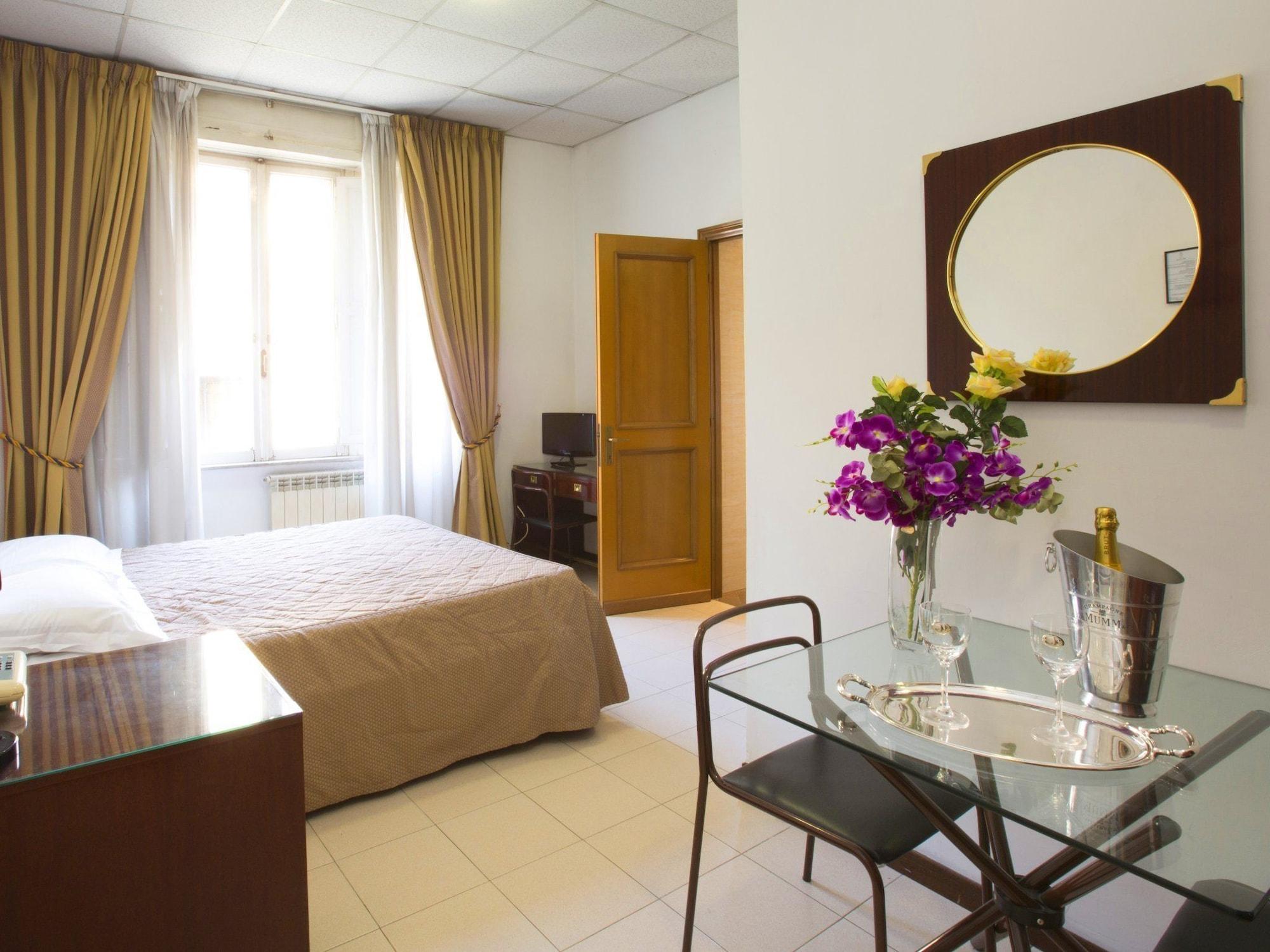 Aparthotel Tassoni