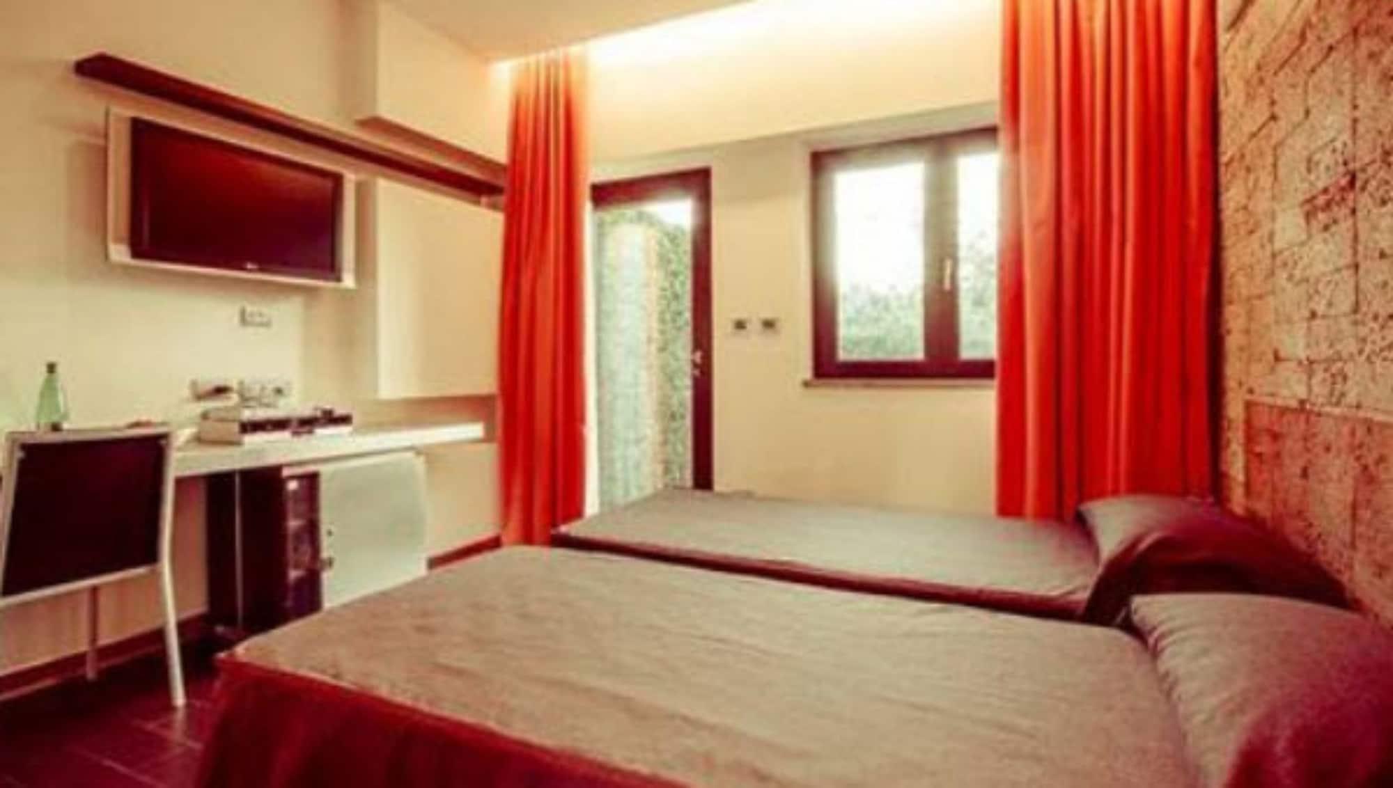 Hotell Ways Garden & Leisure Roma