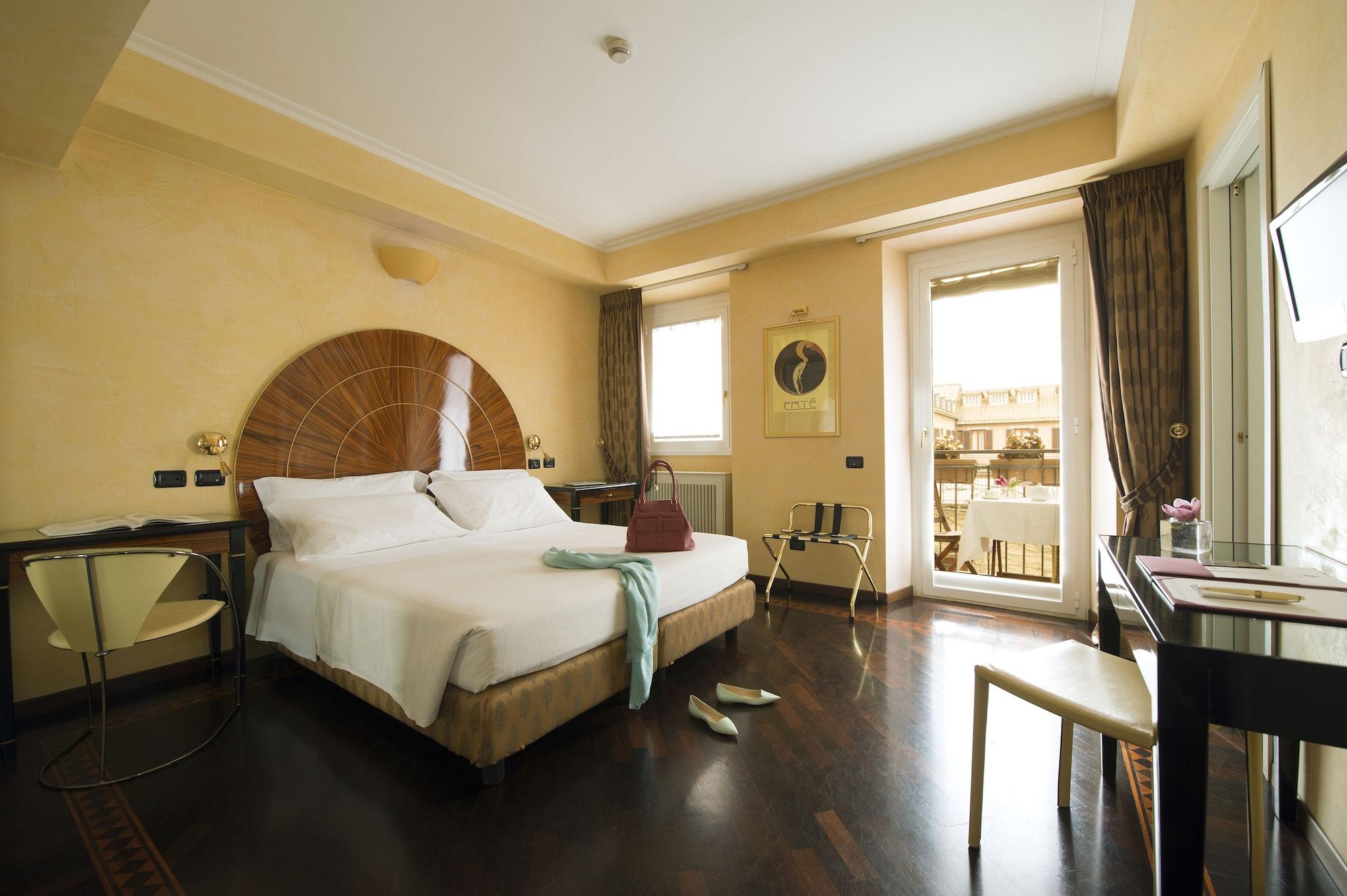 Hotel Gregoriana 3*