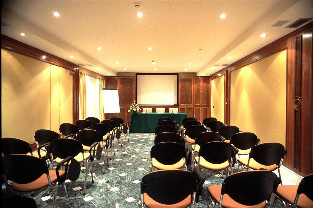Morgagni 4* Roma