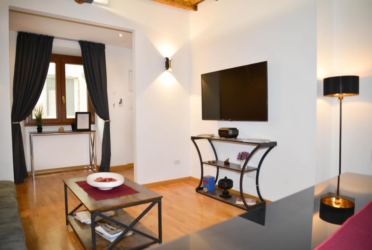 Apartamento Fidia Palace Marco Aurelio's Colosseo *