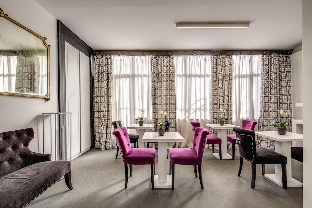 Residenza Bourbon Roma
