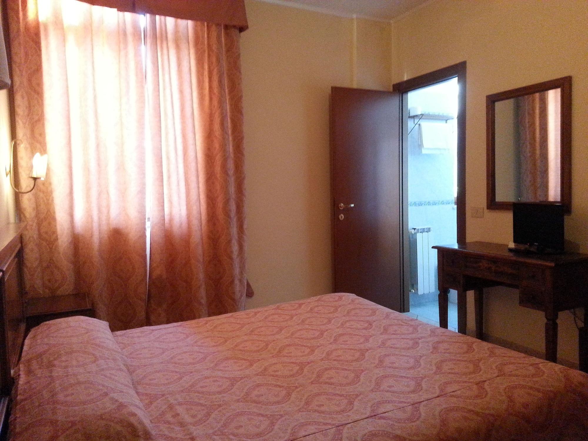 Tempio Di Apollo Hotell Roma