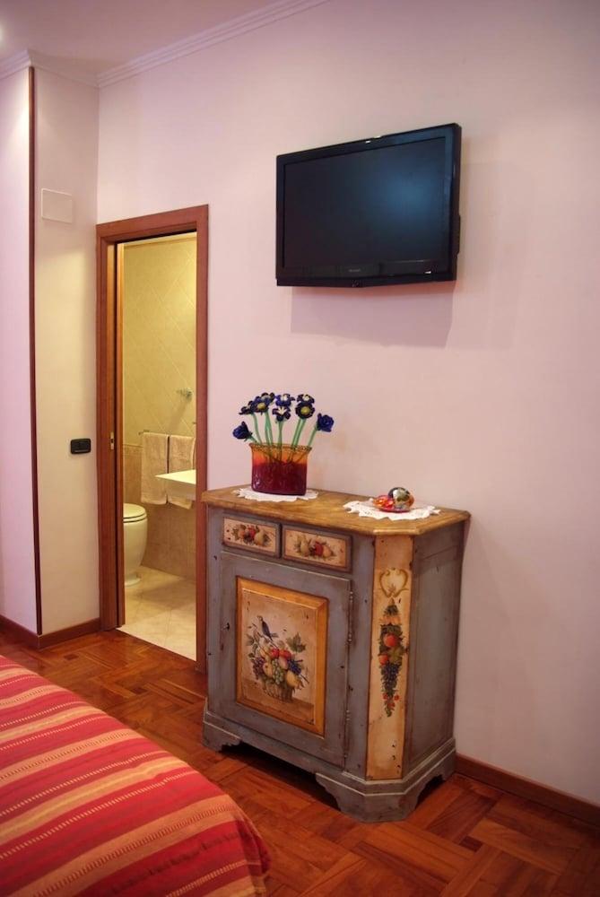 Ani' Bed & Breakfast Rome