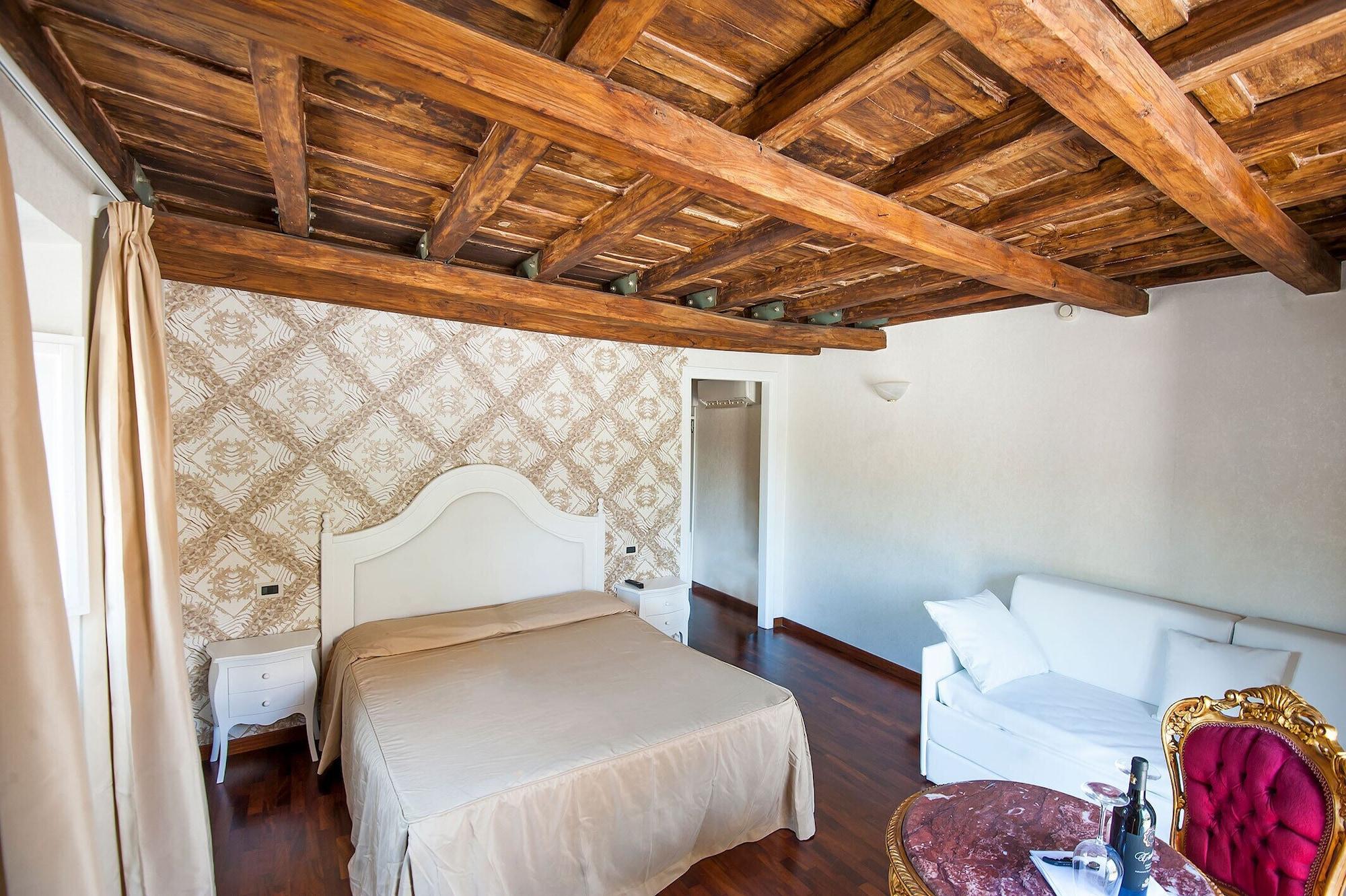 Royal House Roma
