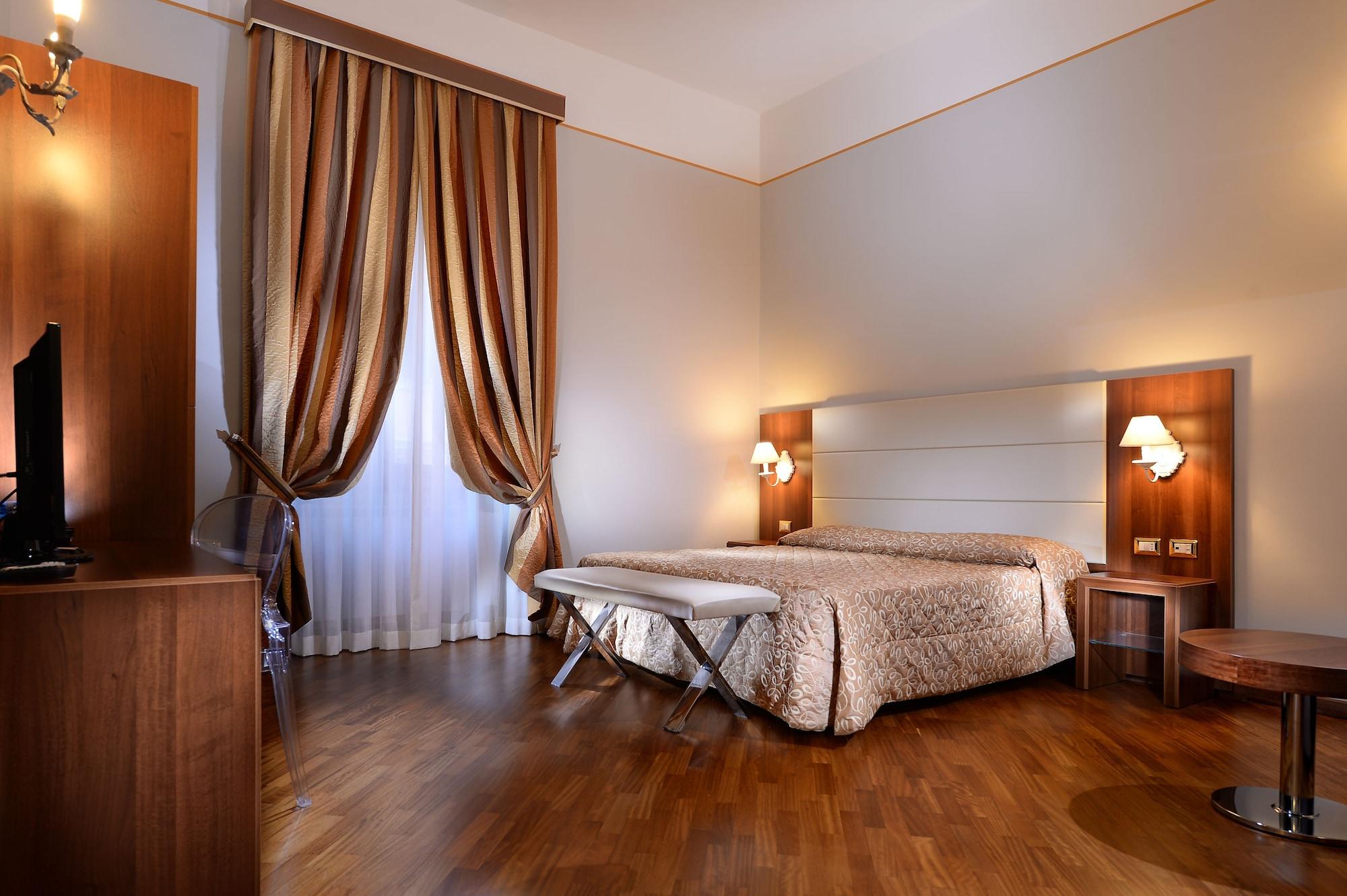 Hotel Golden Rom