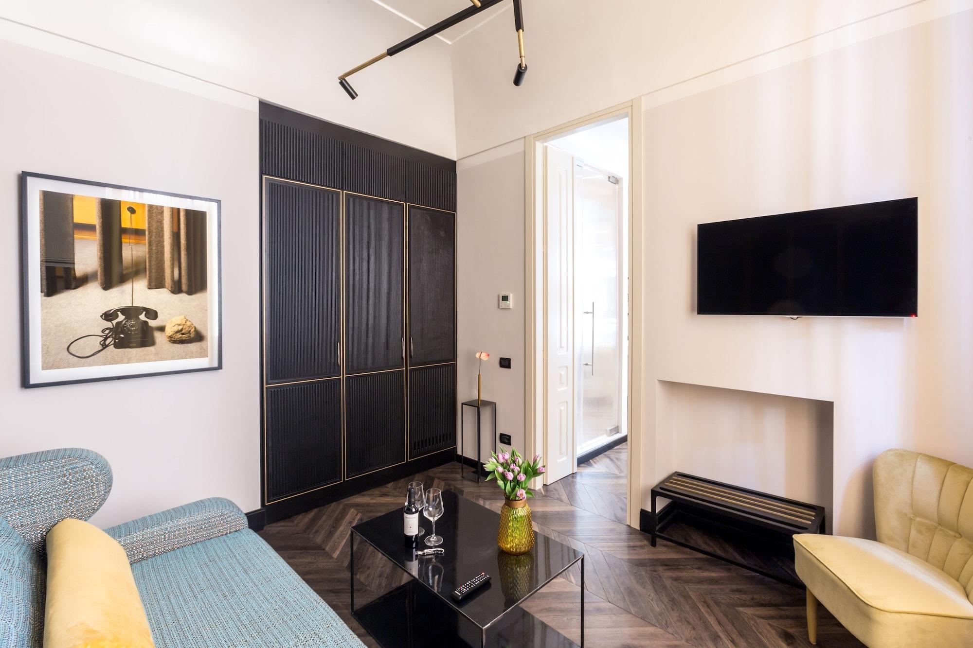 The H'all Tailor Hotel 5*