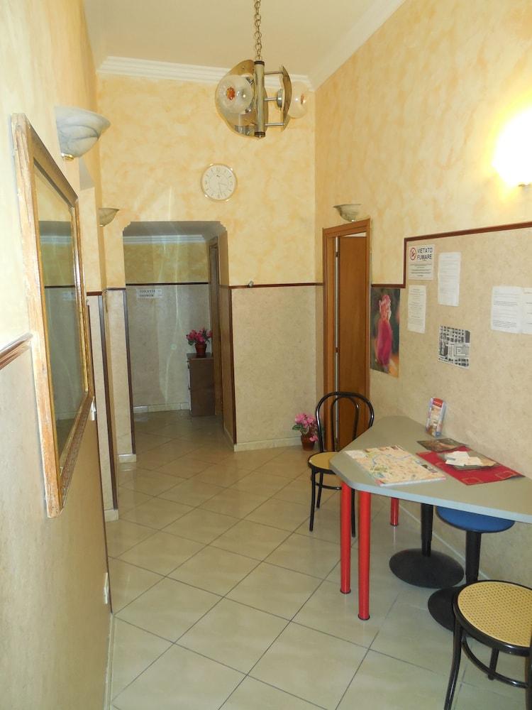 Cressy Hotel Roma