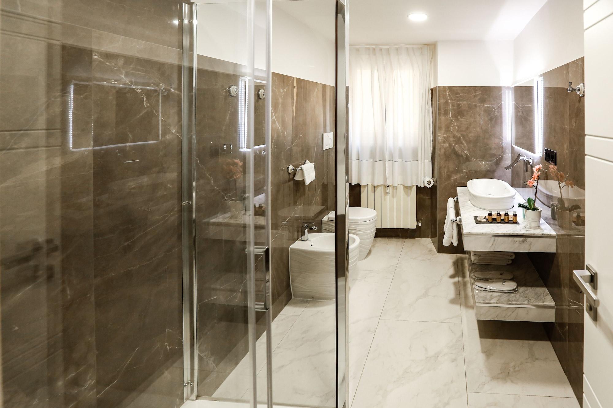 Escape Luxury Hotel