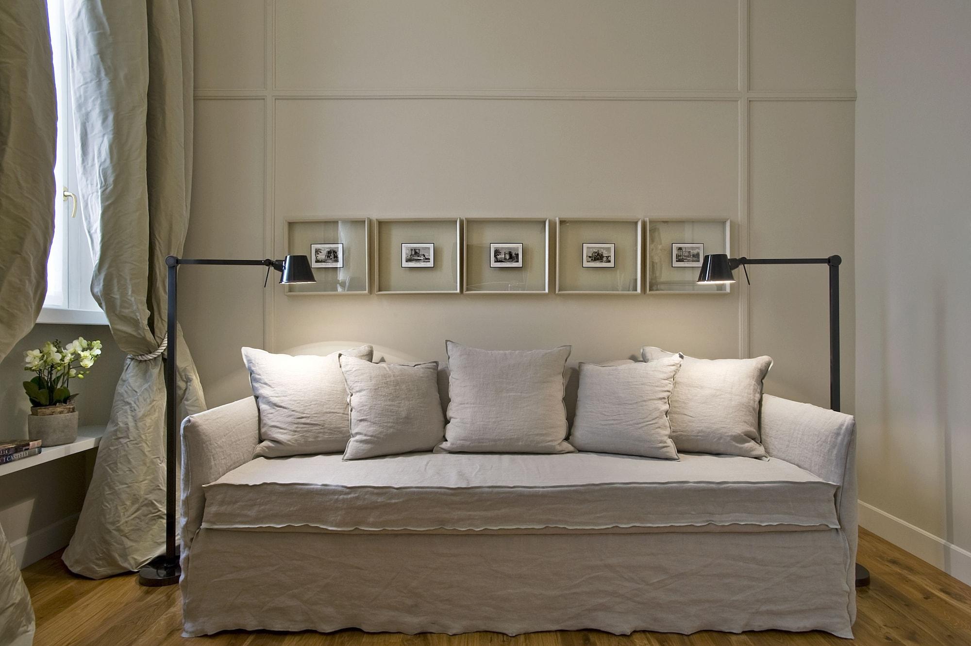 Affittacamere Crossing Condotti 3*