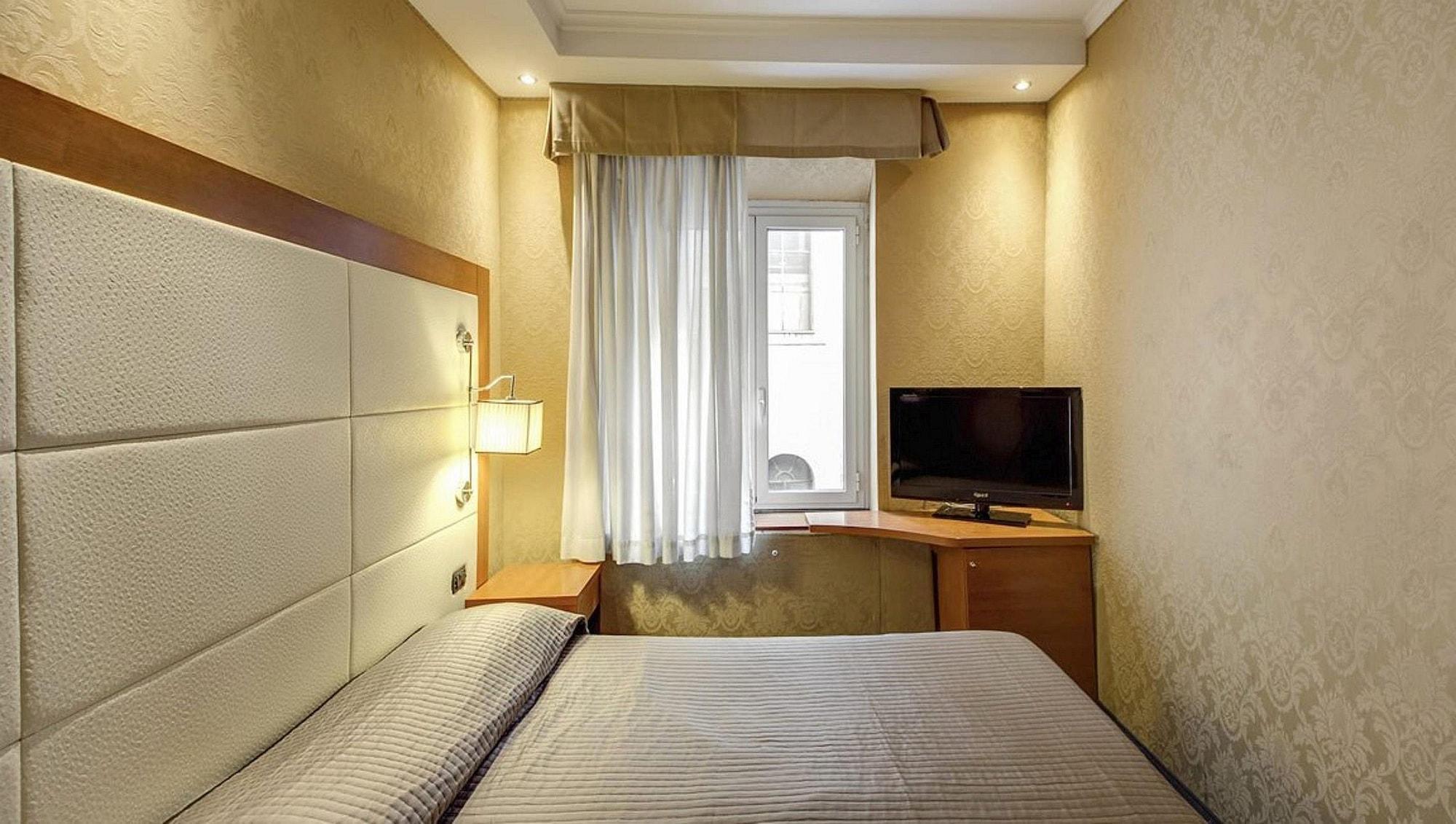939 Hotel Roma