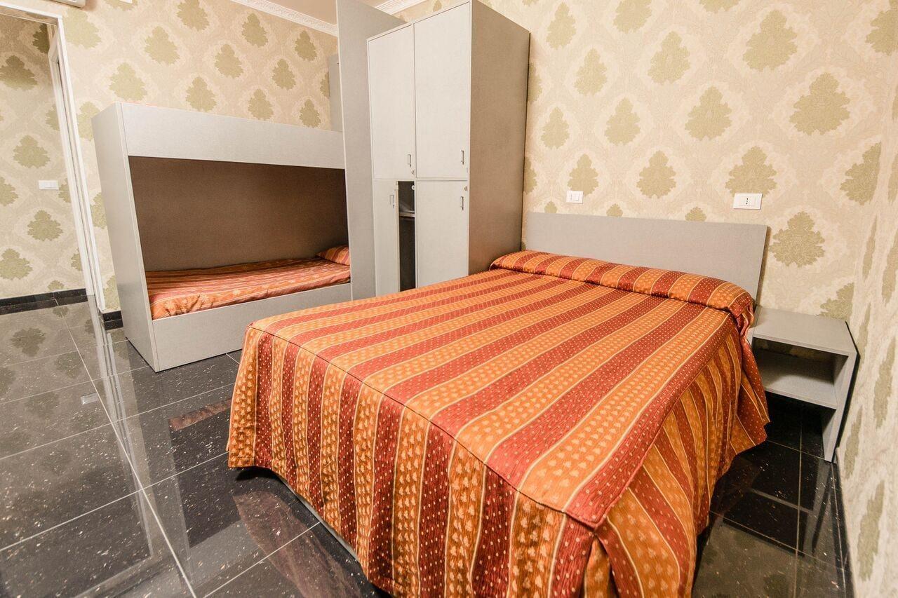 Beautiful Hostal Roma