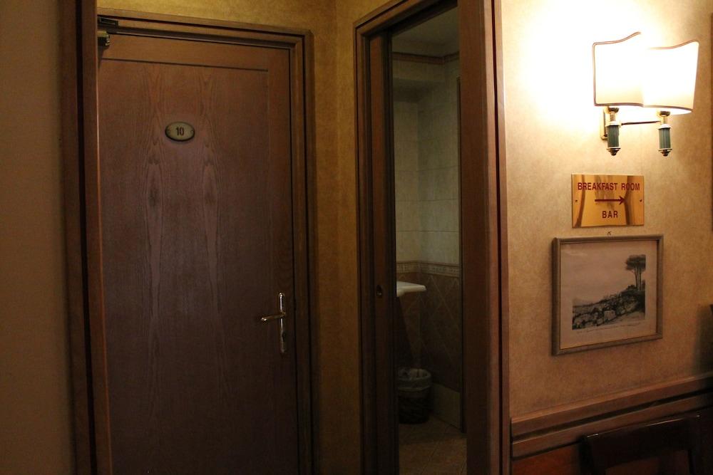 Hotel Pomezia Rom