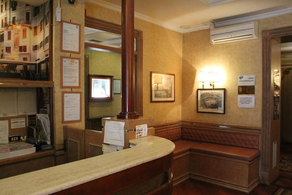 Pomezia Hotel 2*