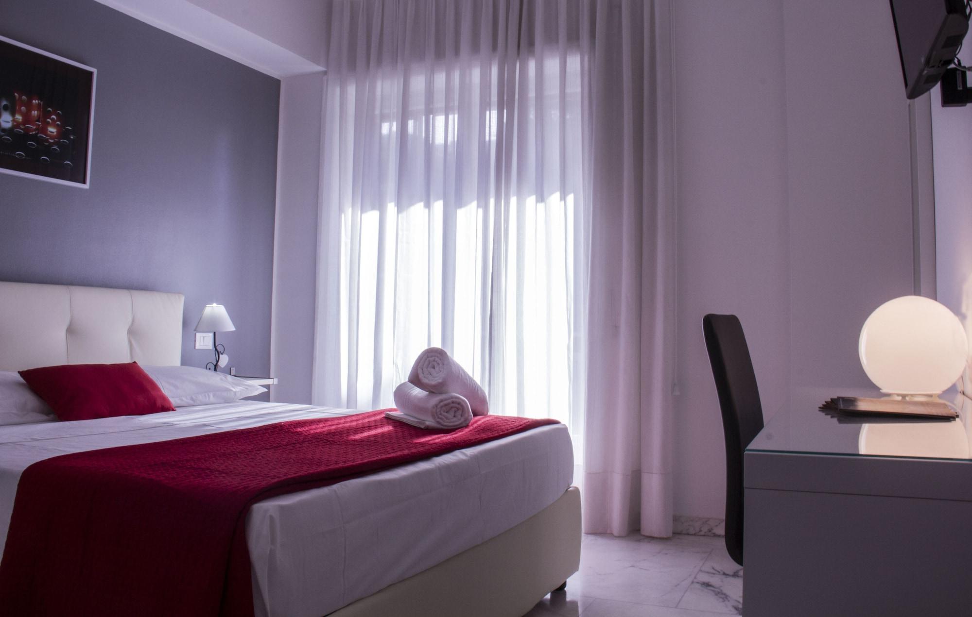 Domus Raffaello 3*