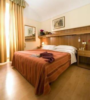 Hotell Altavilla