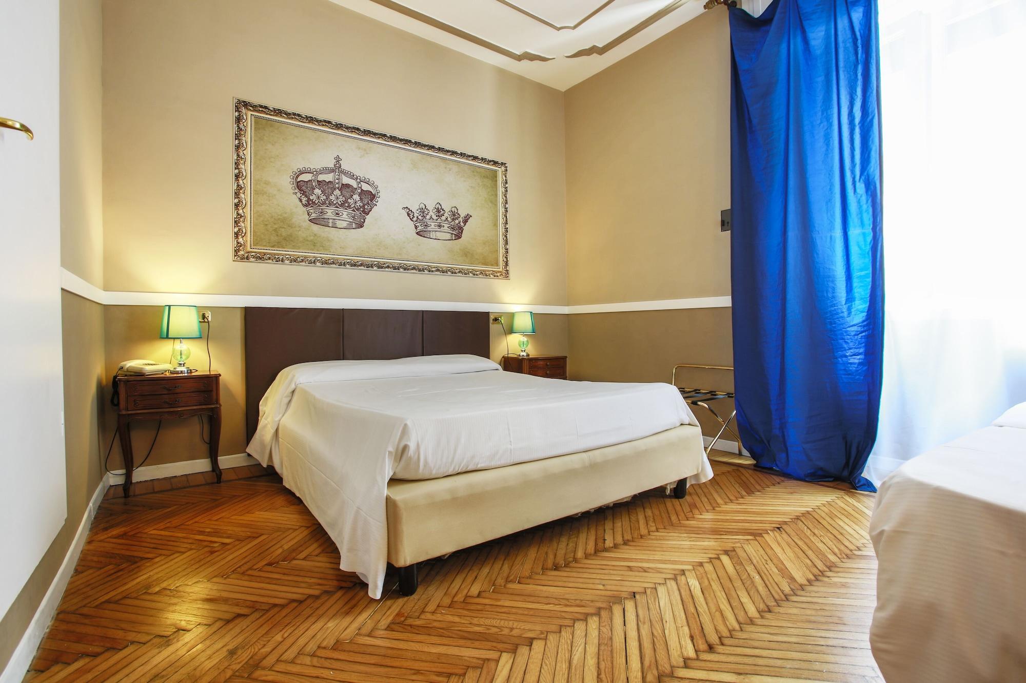 Trinita Dei Monti Hotel
