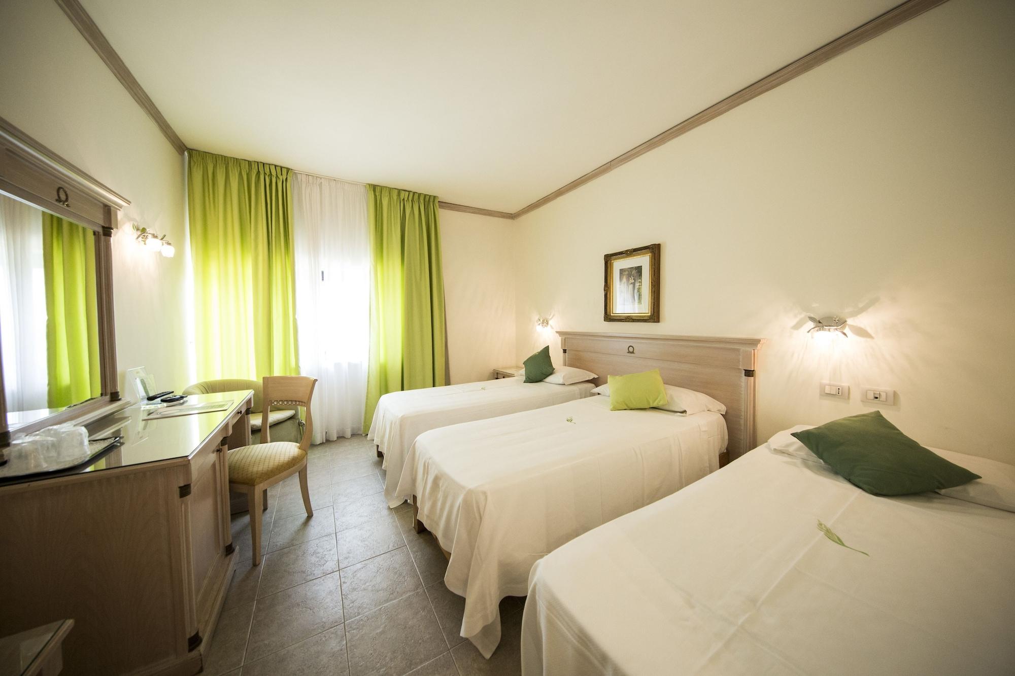 Mancini Park Hotel