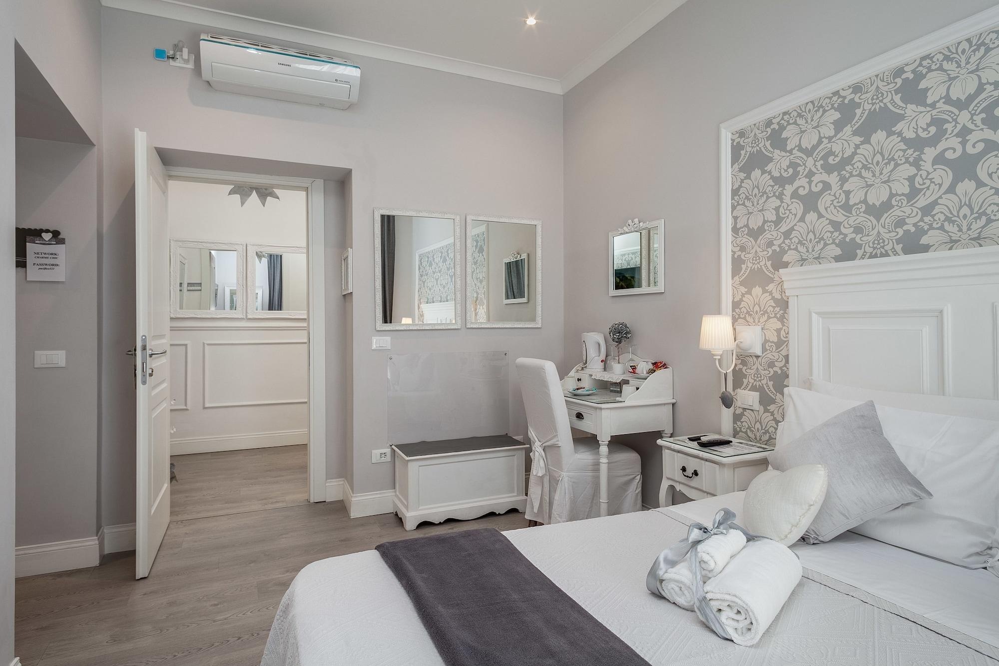 Charme & Chic Bed & Breakfast 2*