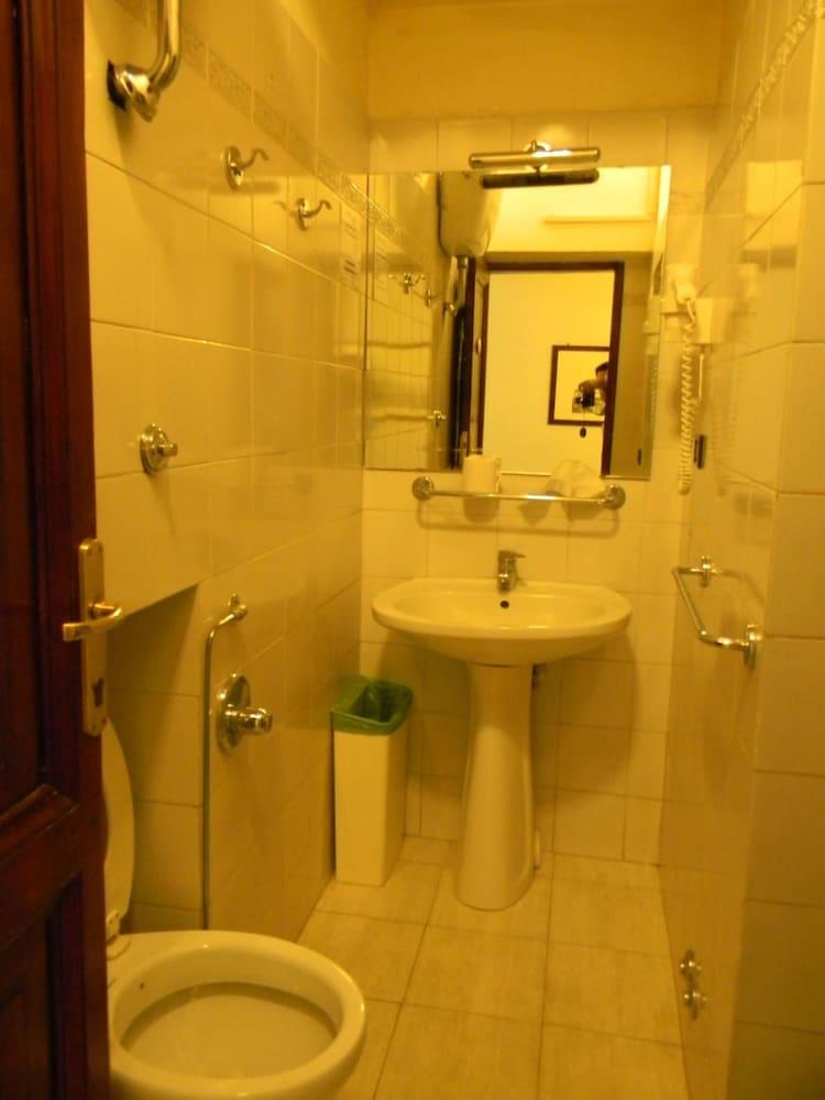 Primavera Hotell