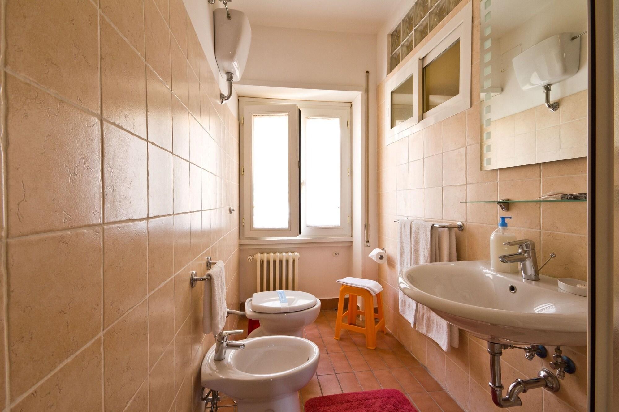Appia Davila25 Bed & Breakfast 3*