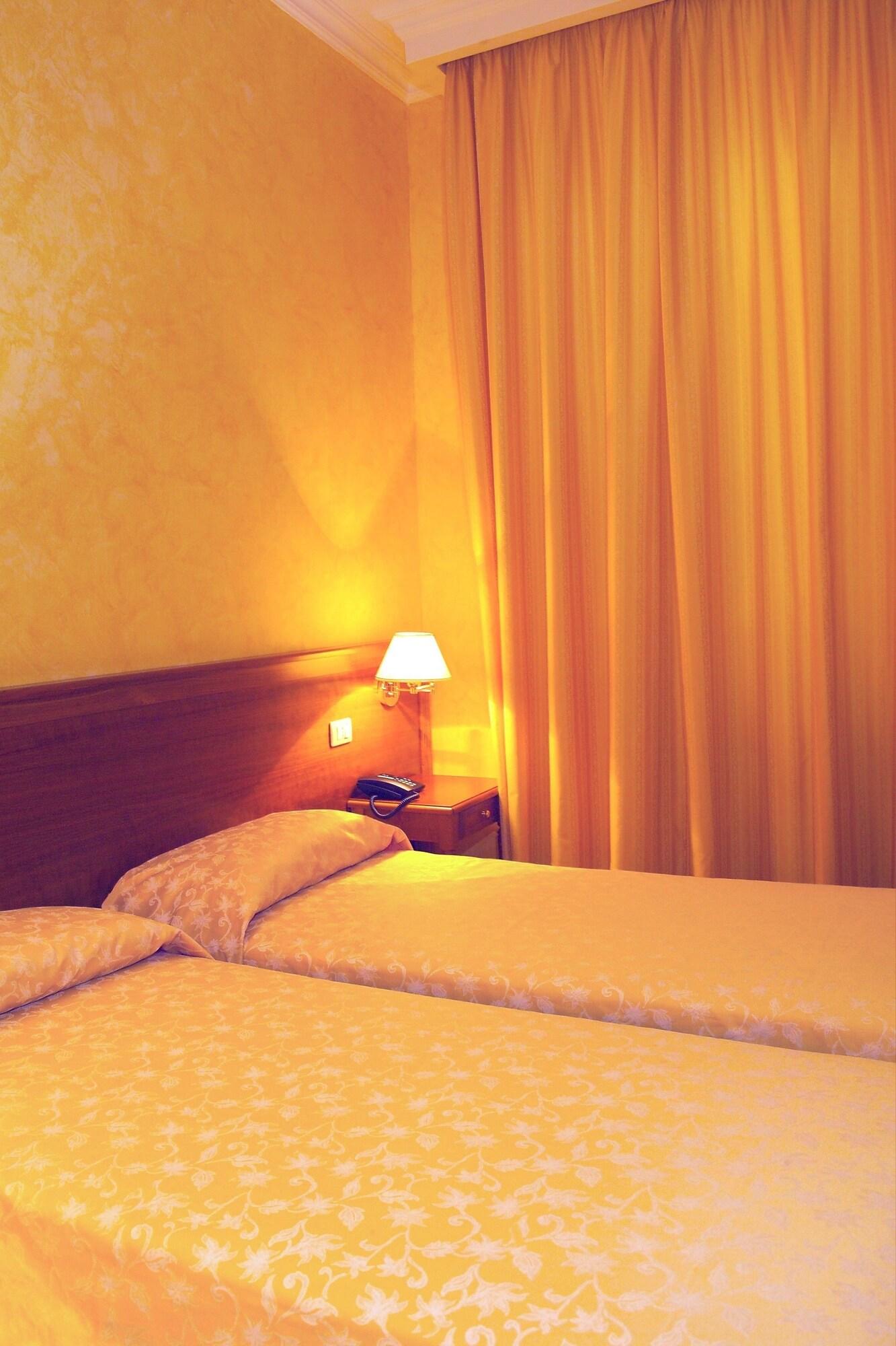 Kriss Hotel