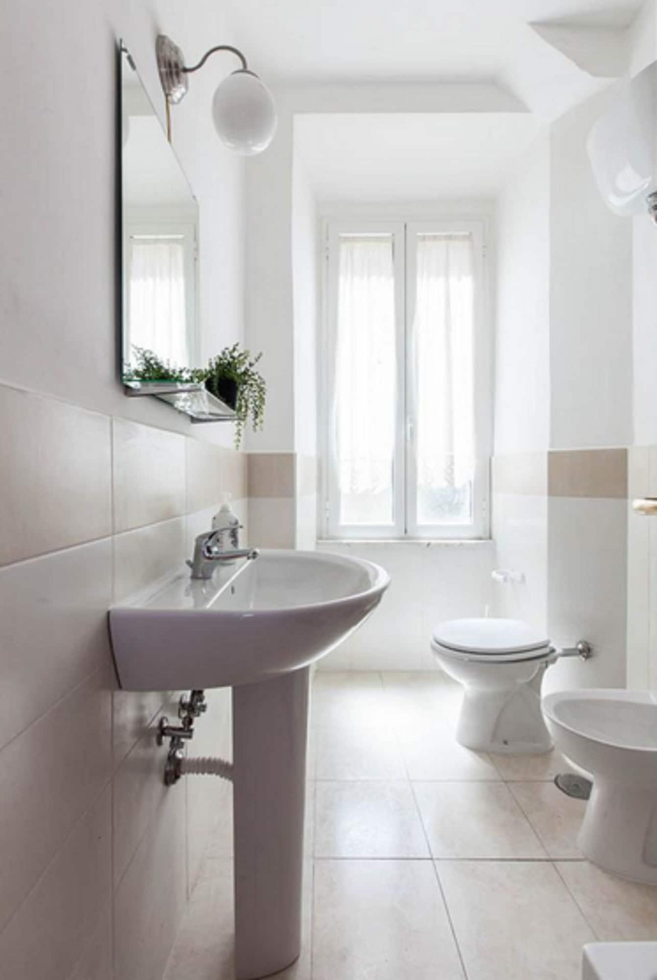 Al Colosseo 8 Bed & Breakfast 3*