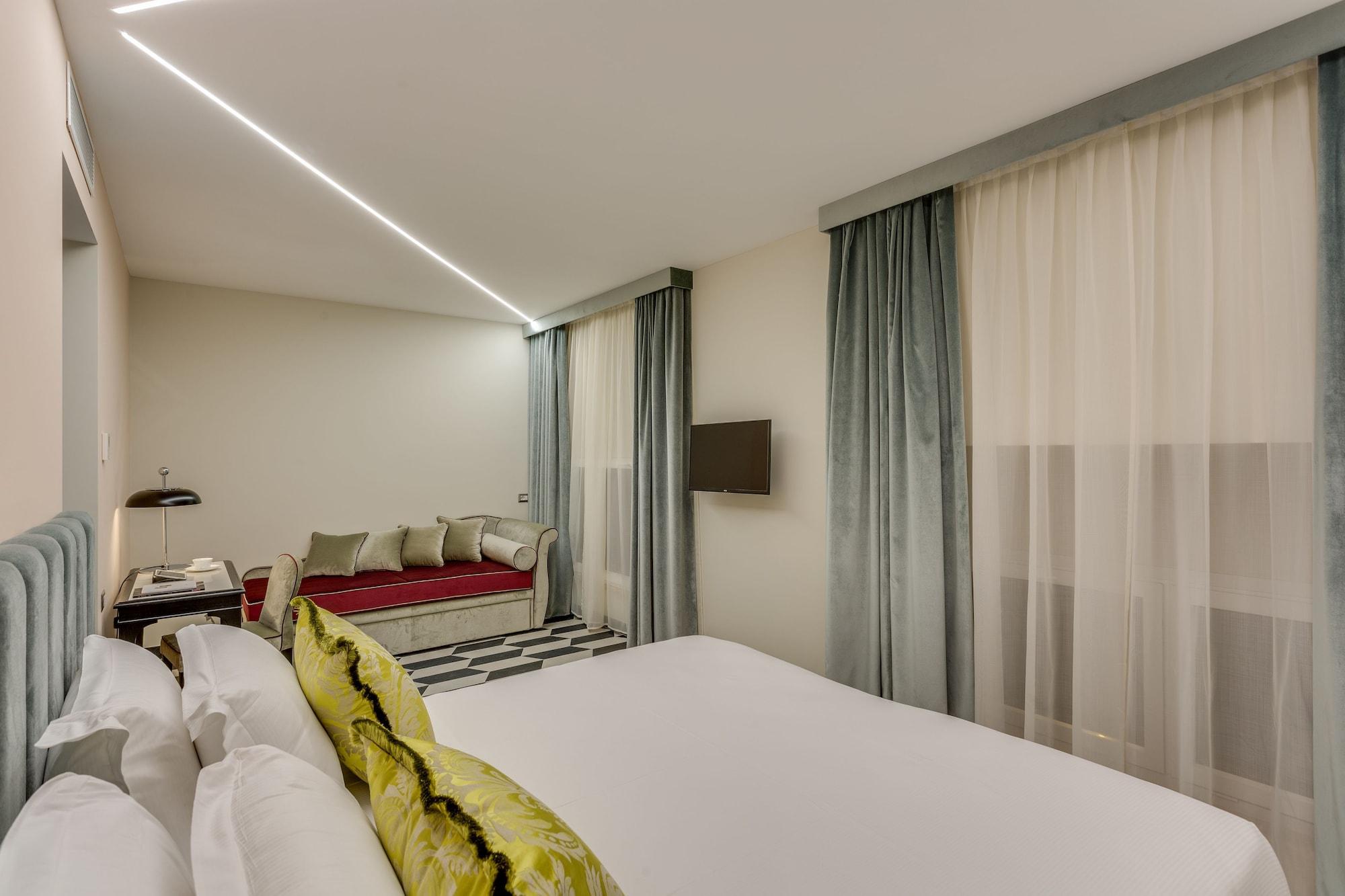 Hotel Otivm
