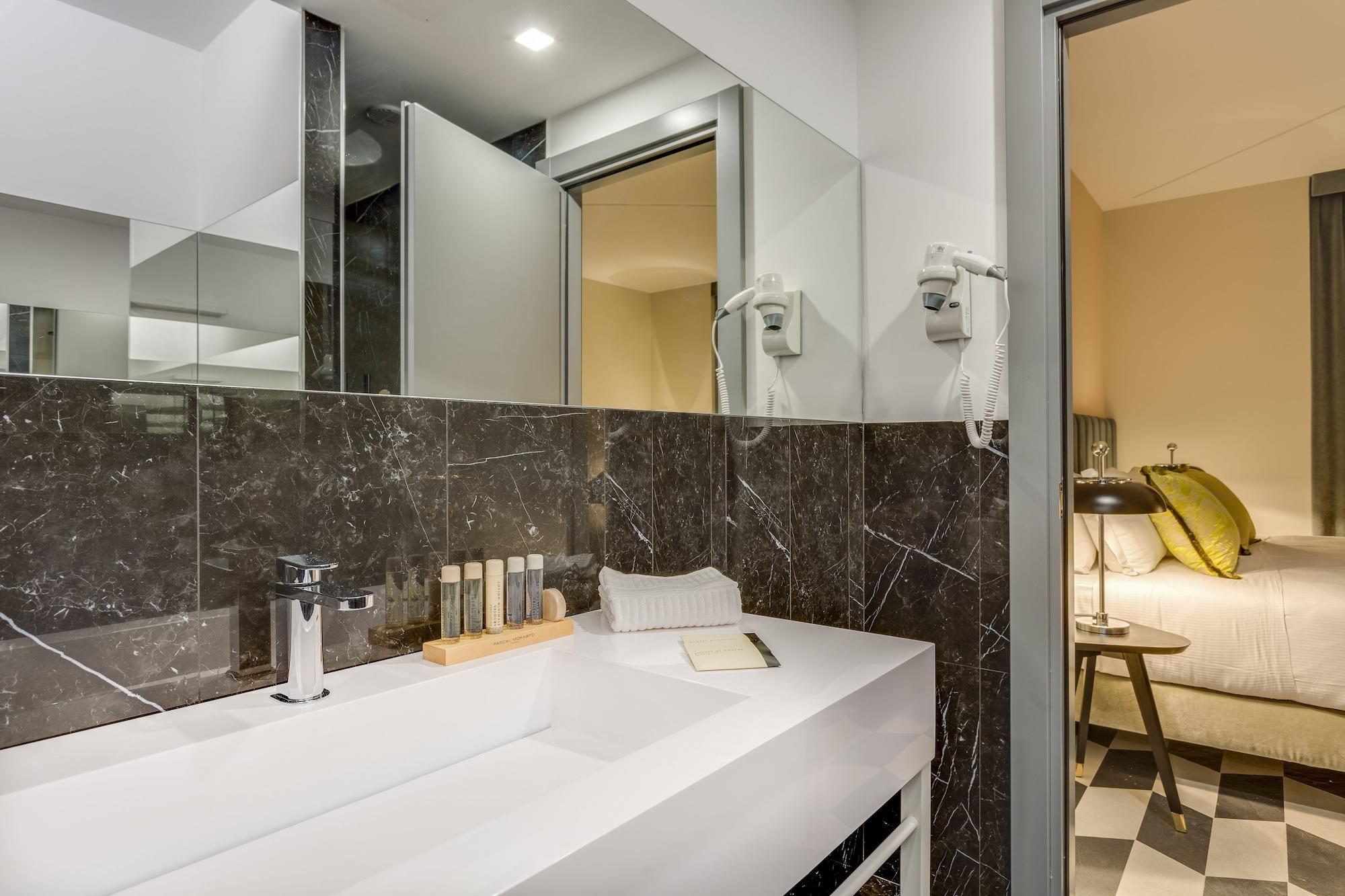 Otivm Hotel 4*