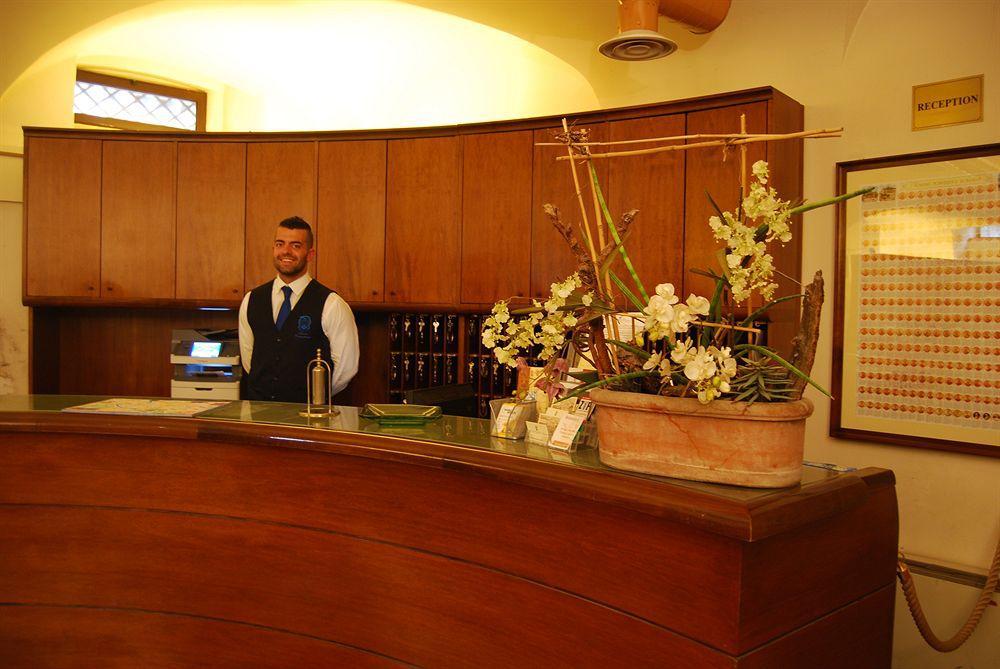 Domus Carmelitana Hotel Rome