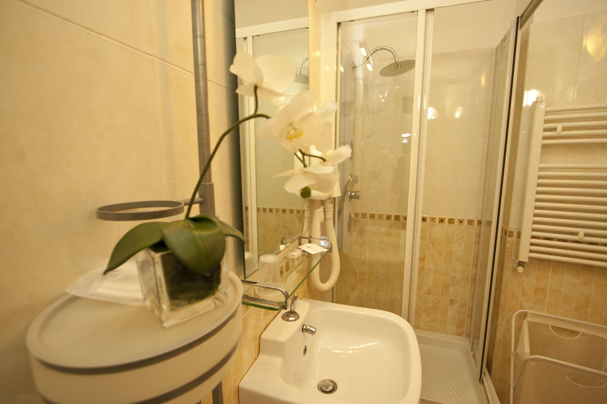 Bed & Breakfast Le Di Via Ottaviano - In 2*