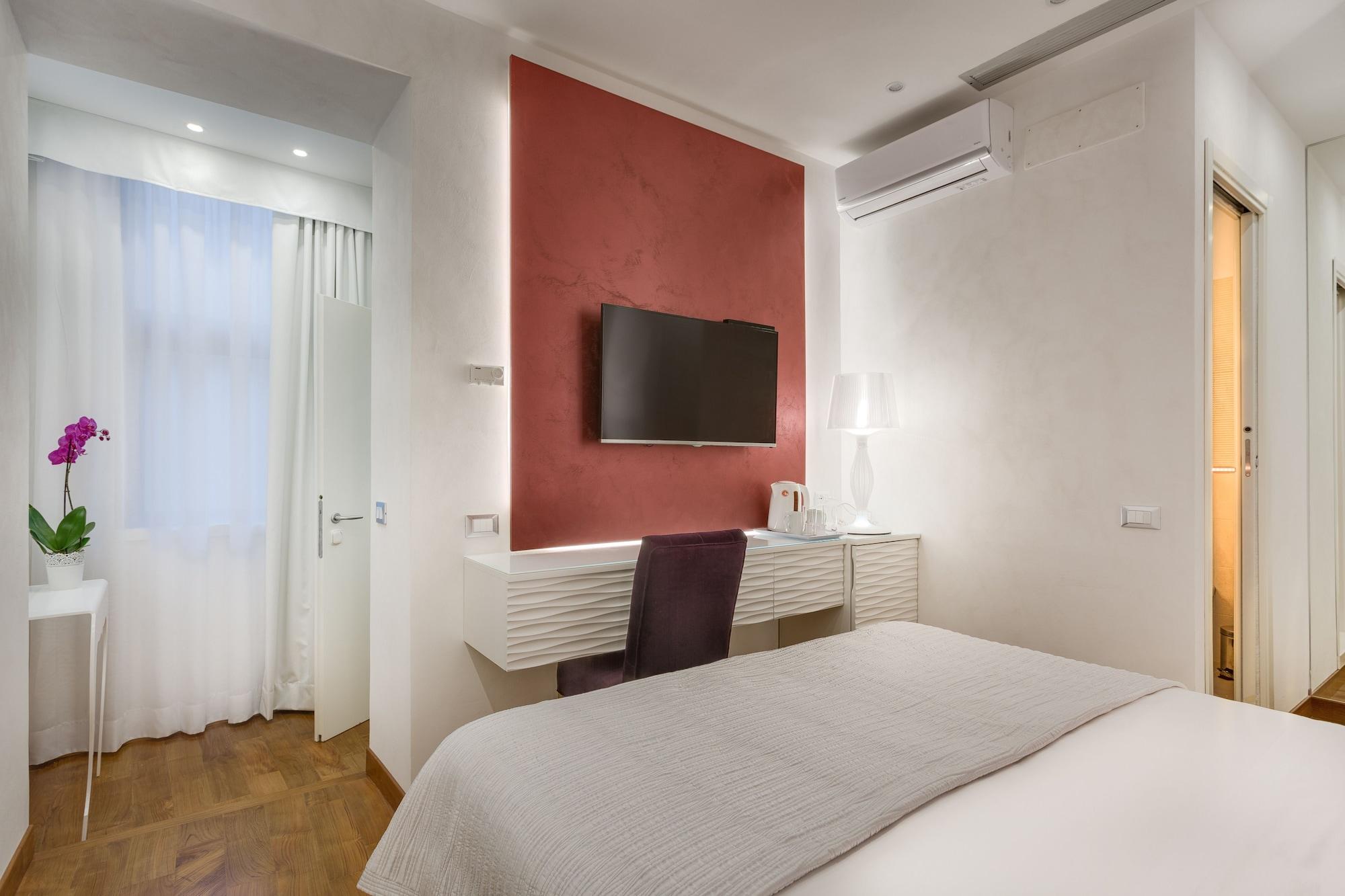 Guest house Shali Luxury Spagna 2*