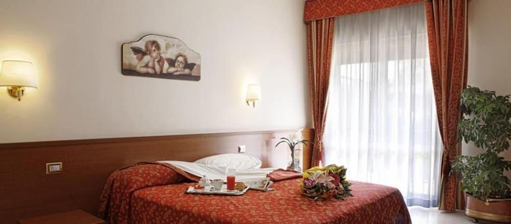 Vitti Hotell