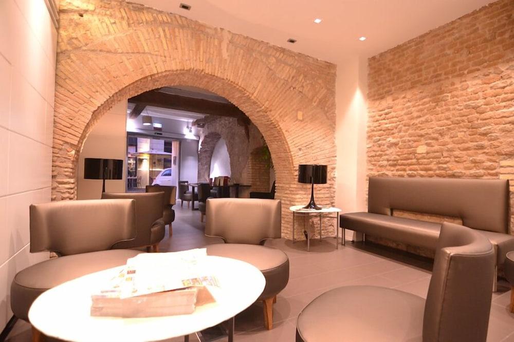 Hotel De