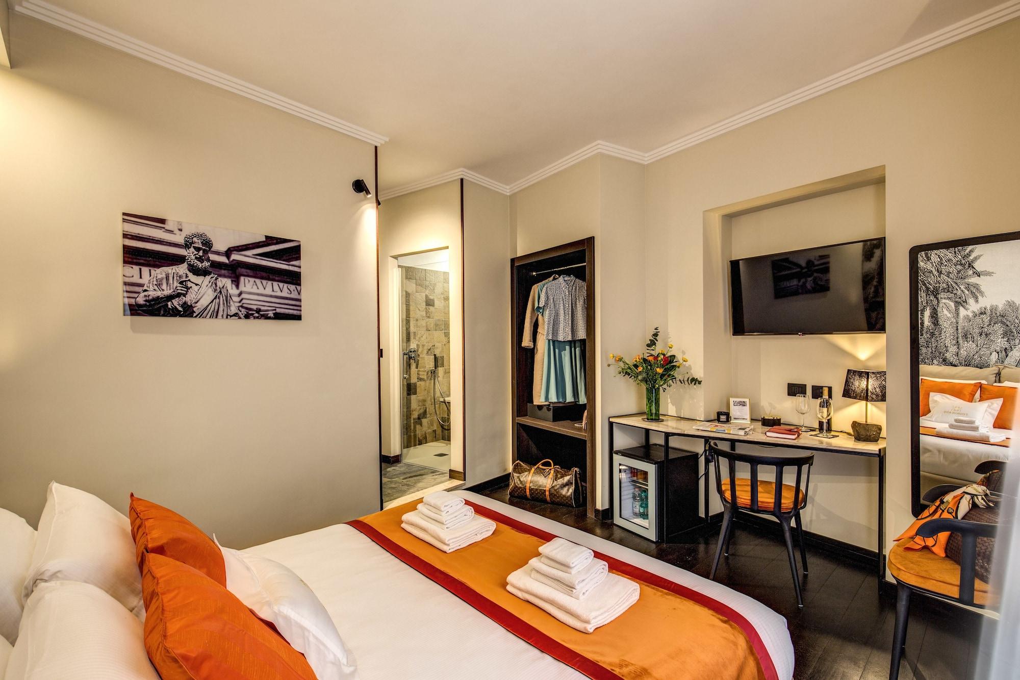 Hotel Fh *