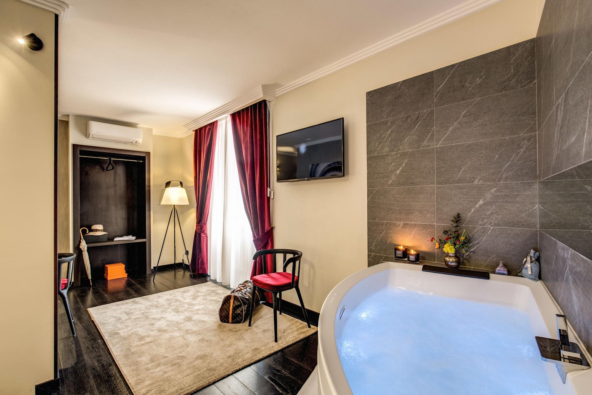 Fh Hotel *