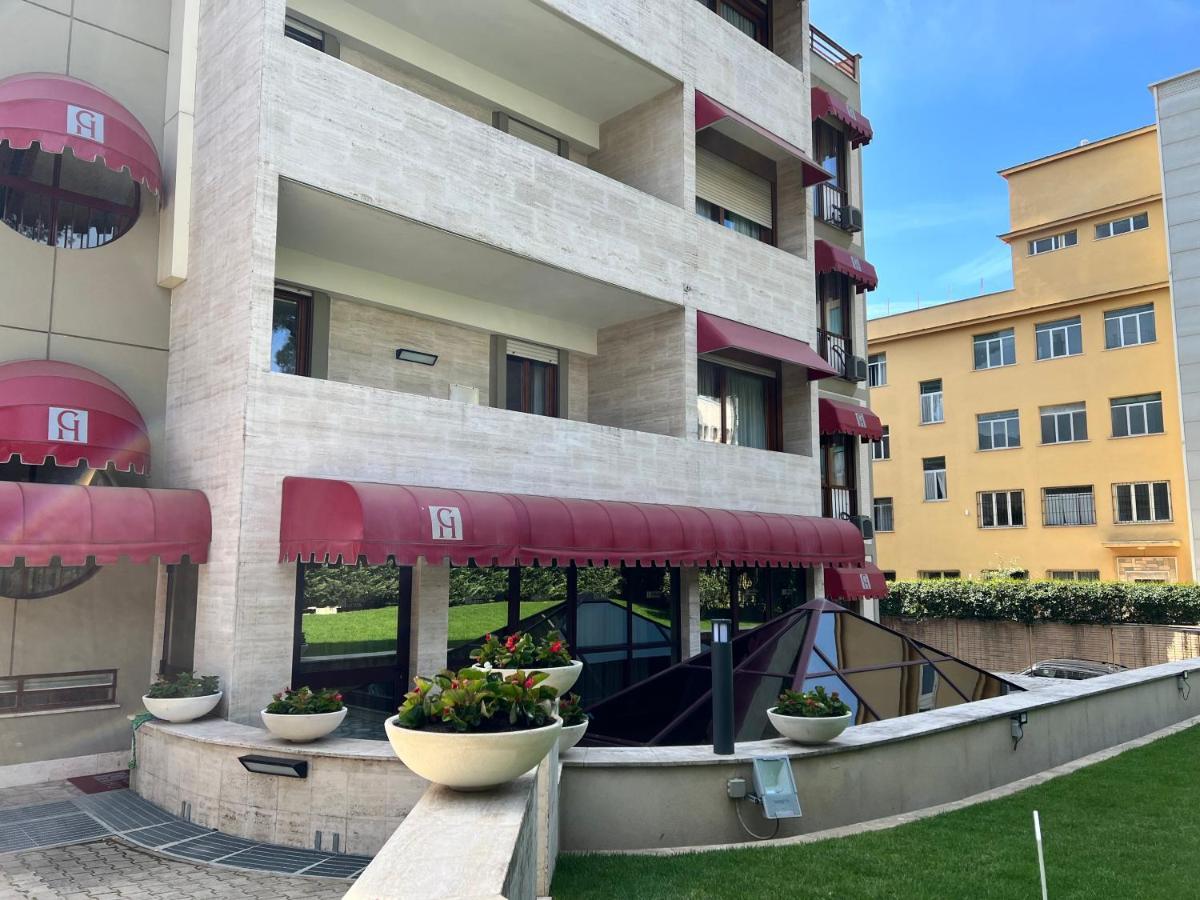 Hotell Gemelli 3*