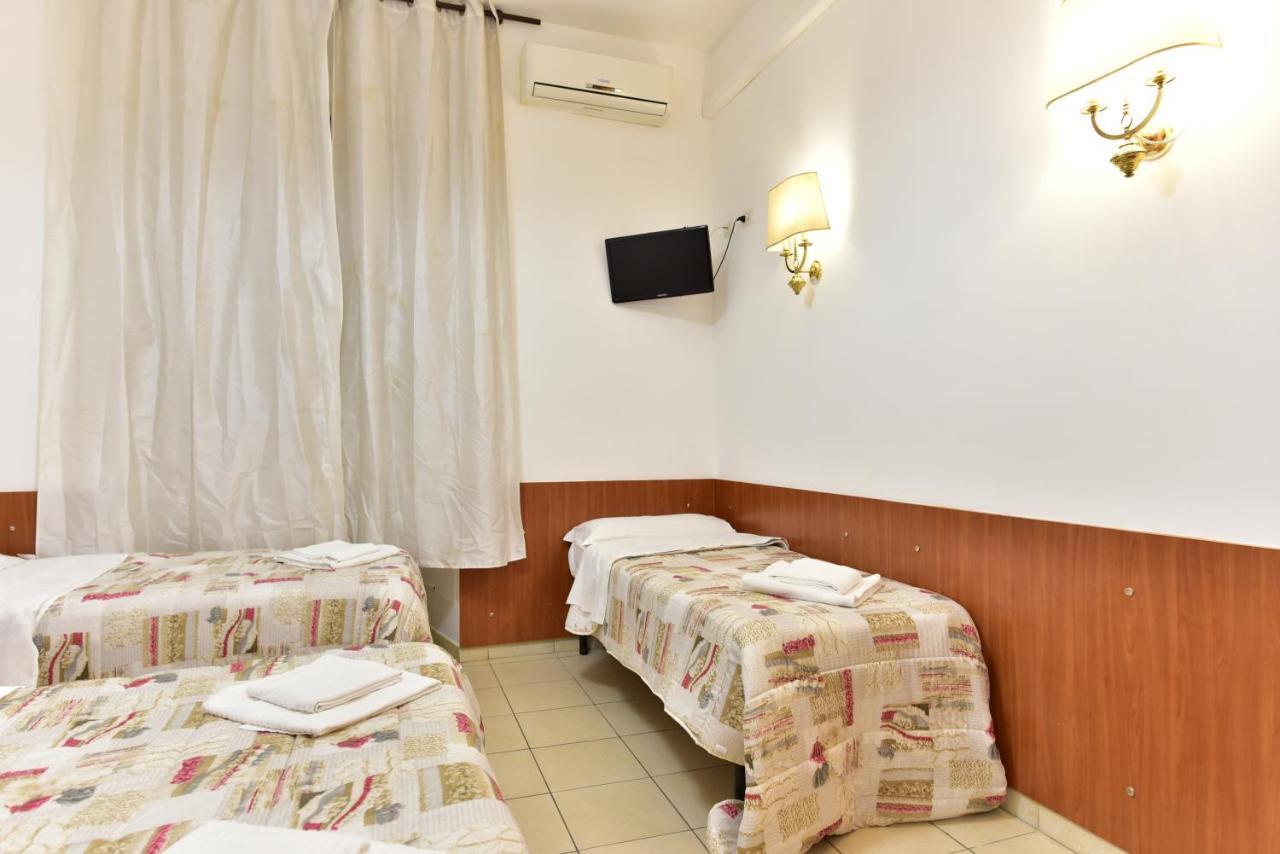 Terminal House 2*