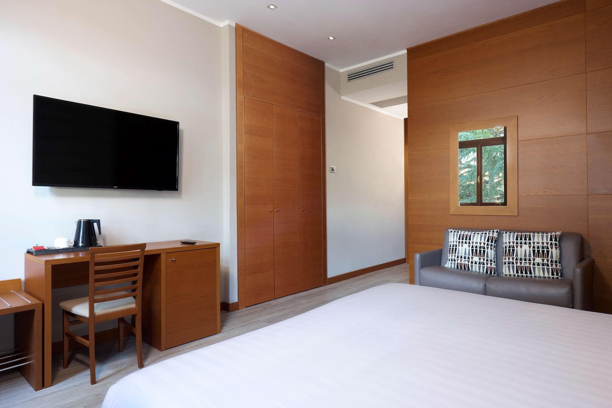 Occidental Aurelia Hotel
