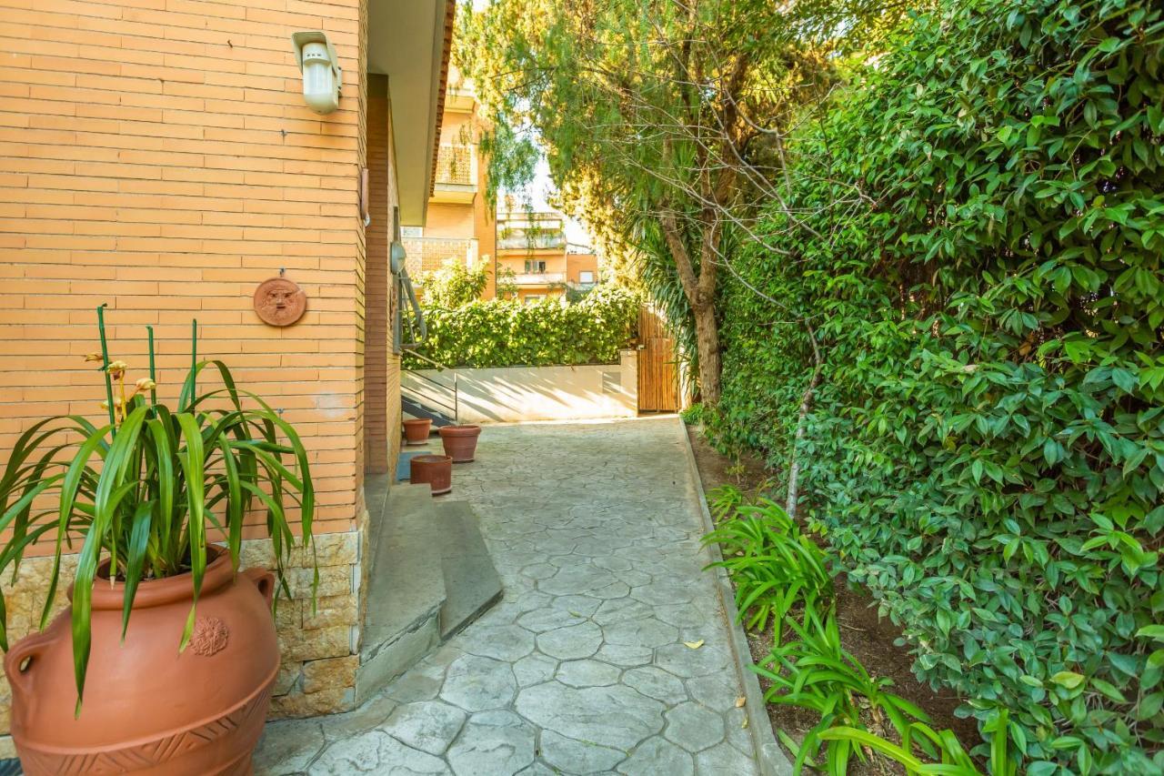 Apartment St Peter's Spacious 4 Bdr With Private Parking Rome