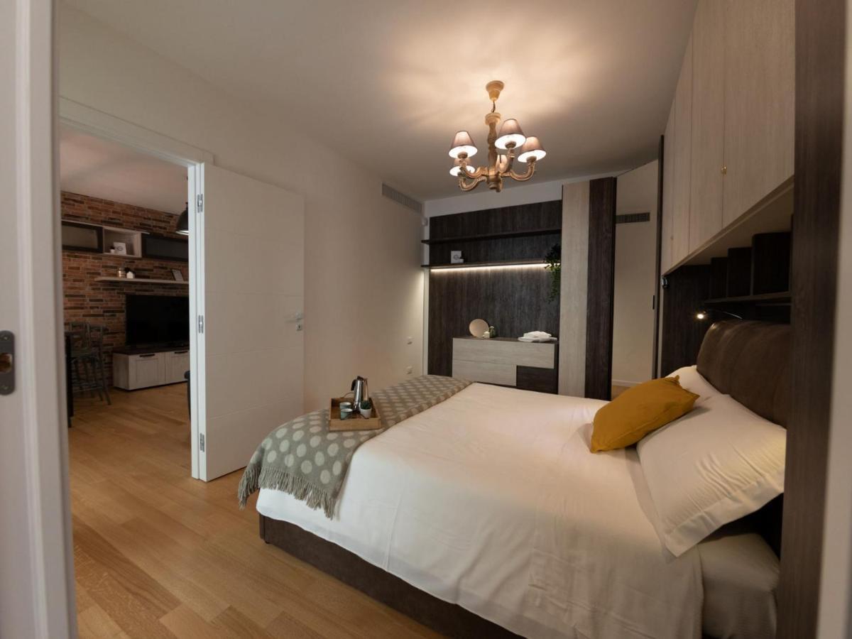 The Rent - Modern Close To Sant'agnese Metro Station * Roma