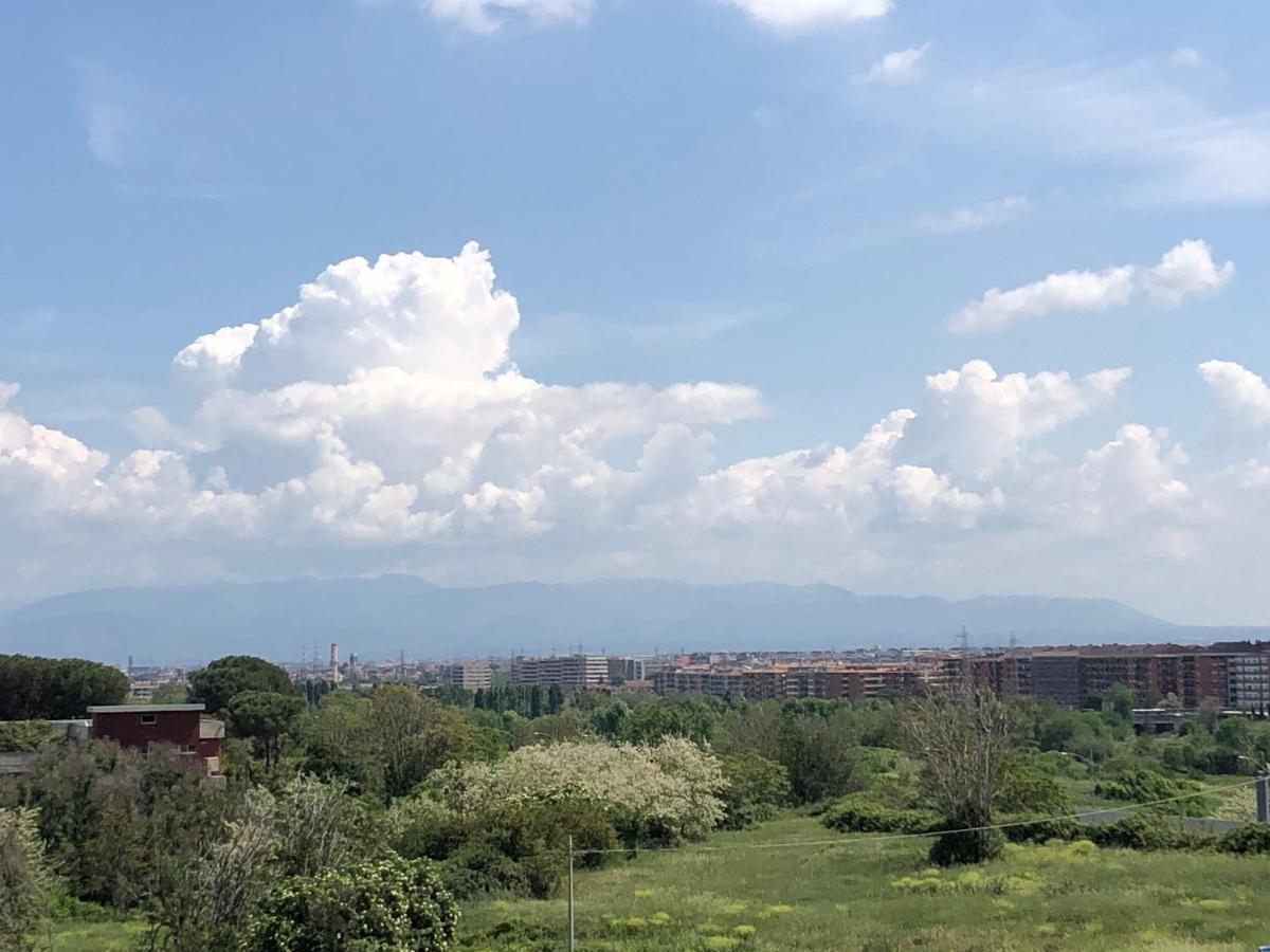 Kamchu With Terrace Near Metro Con Vista Appartamento Roma
