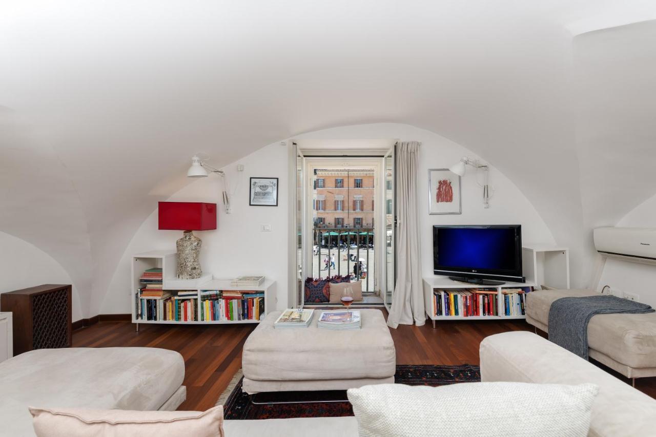 New! Amazing Piazza Navona View Appartamento