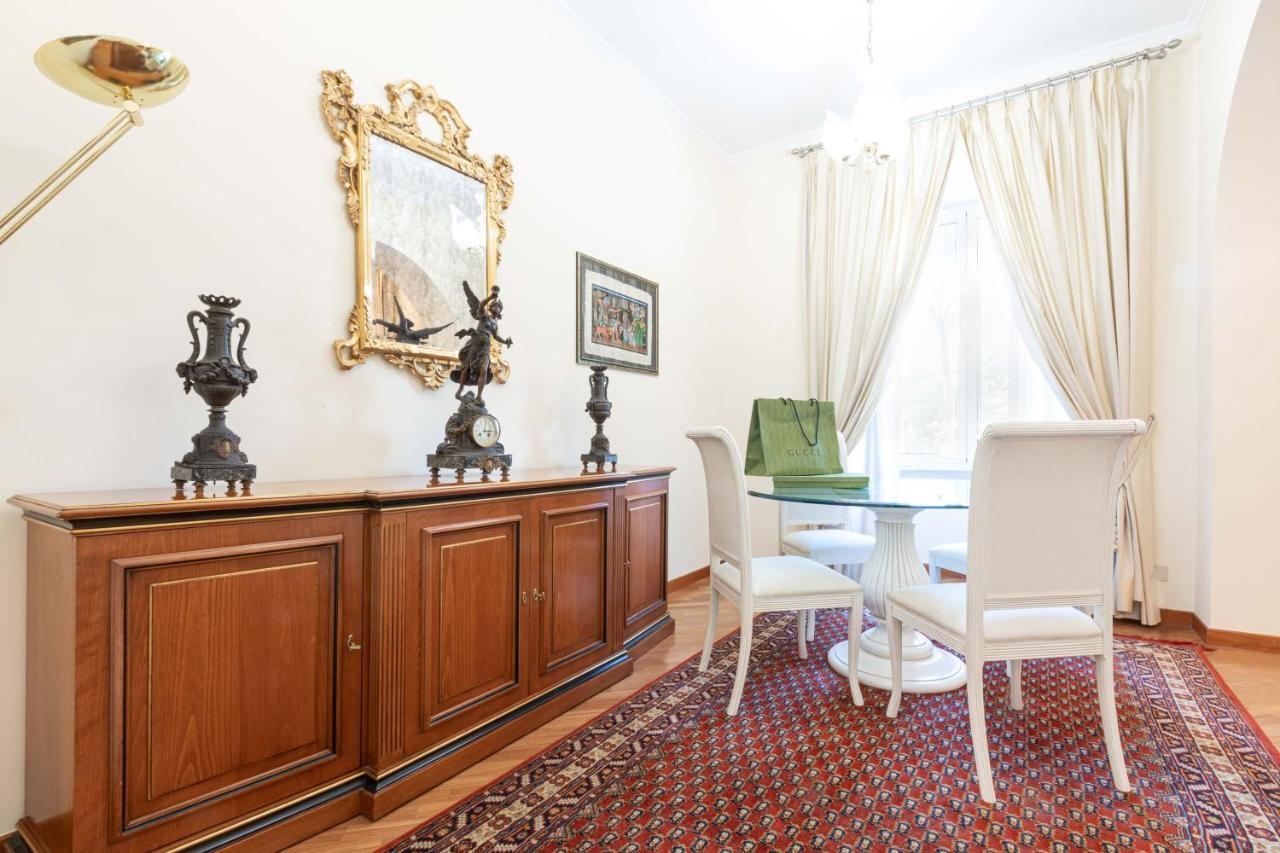 Spanish Steps Hills * Roma