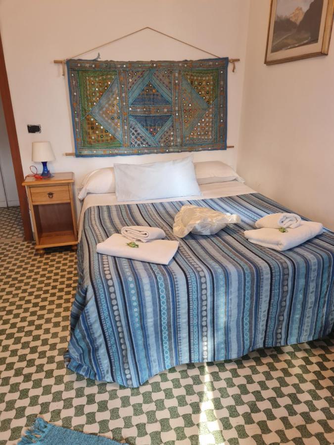 La Palazzina Guest house *