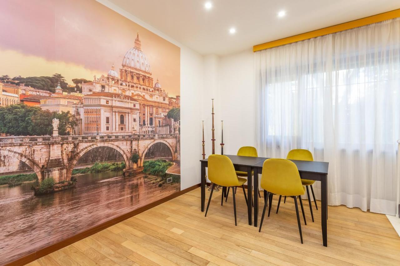 St Peter's Spacious 4 Bdr With Private Parking